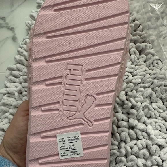 New with tags Puma slides. Pink. Women’s size 5. - Picture 3 of 3